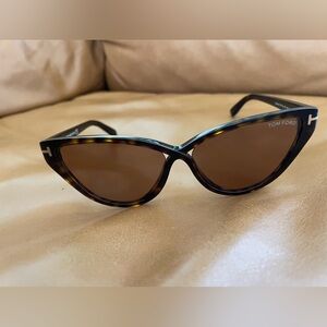 Tom Ford Cat Eye Sunglasses